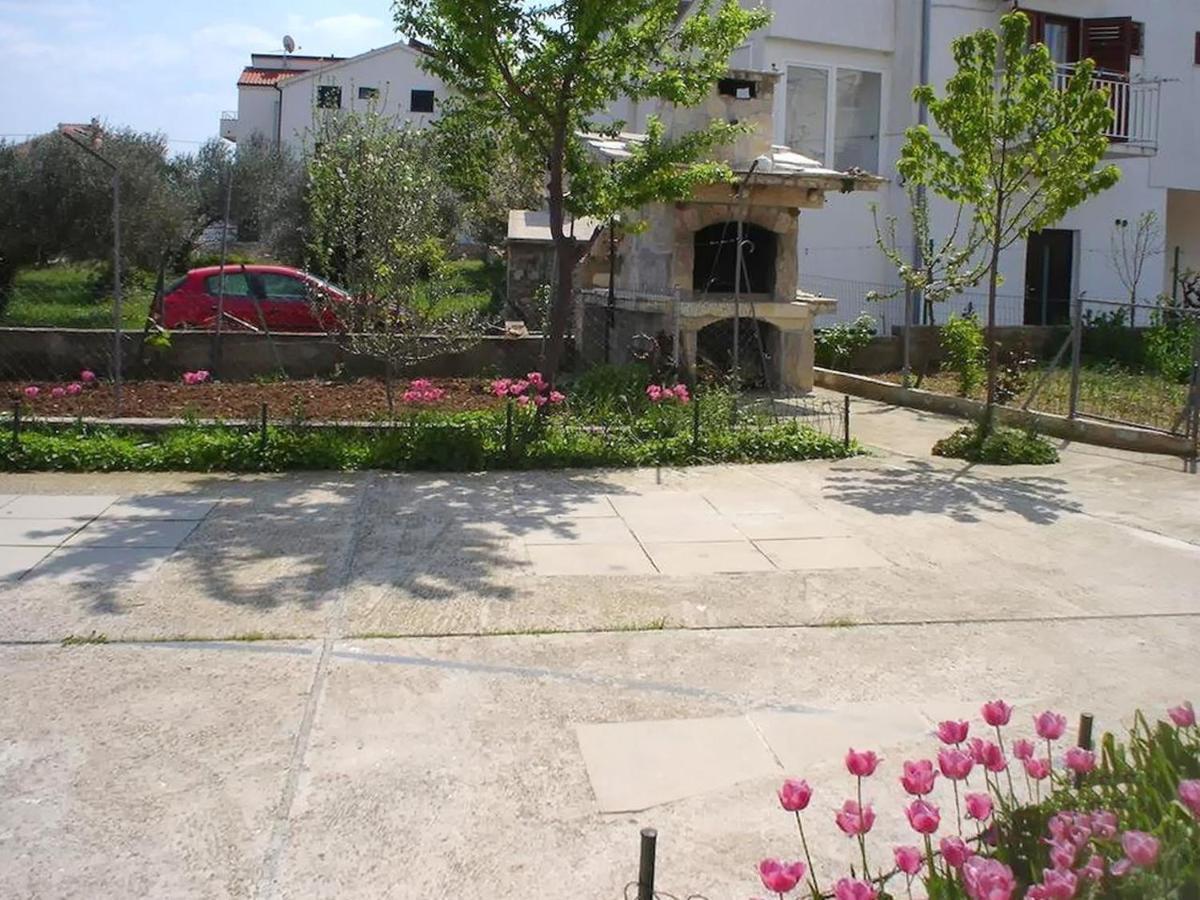 Apartment Milena Srima Exterior photo